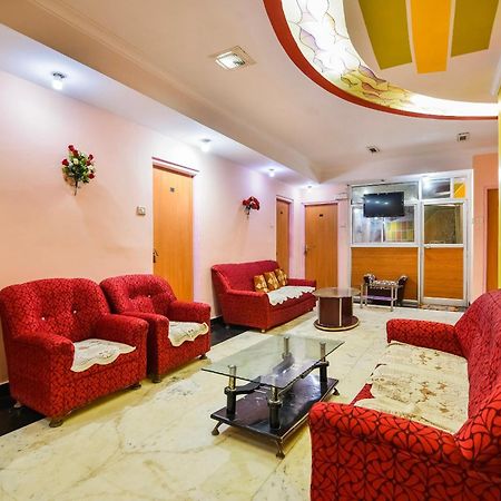 Spot On Hotel Midtown Gondia Εξωτερικό φωτογραφία